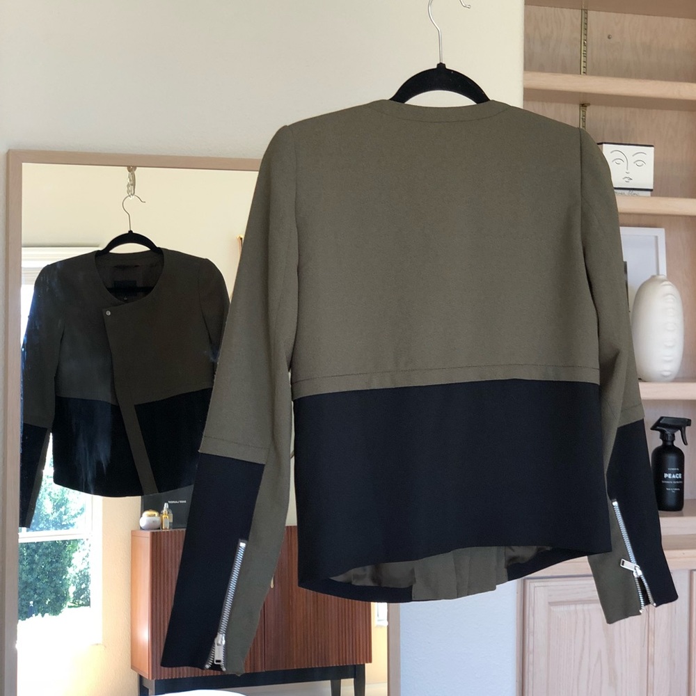 New without tags, BABATON color block jacket - Picture 5 of 6